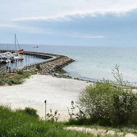 Dock One - Groemitz Apartment Екстериор снимка